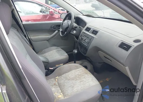 2005 Ford Focus Zx4 из США, поврежденный, VIN 1FAFP34NX5W290755